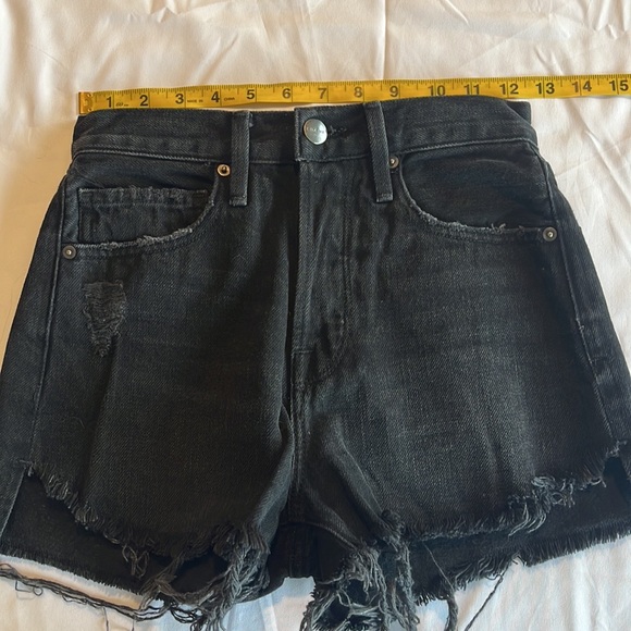 $210 FRAME Size 24 Le Original Distressed Raw Hem Jean Denim Shorts EUC - Picture 11 of 12